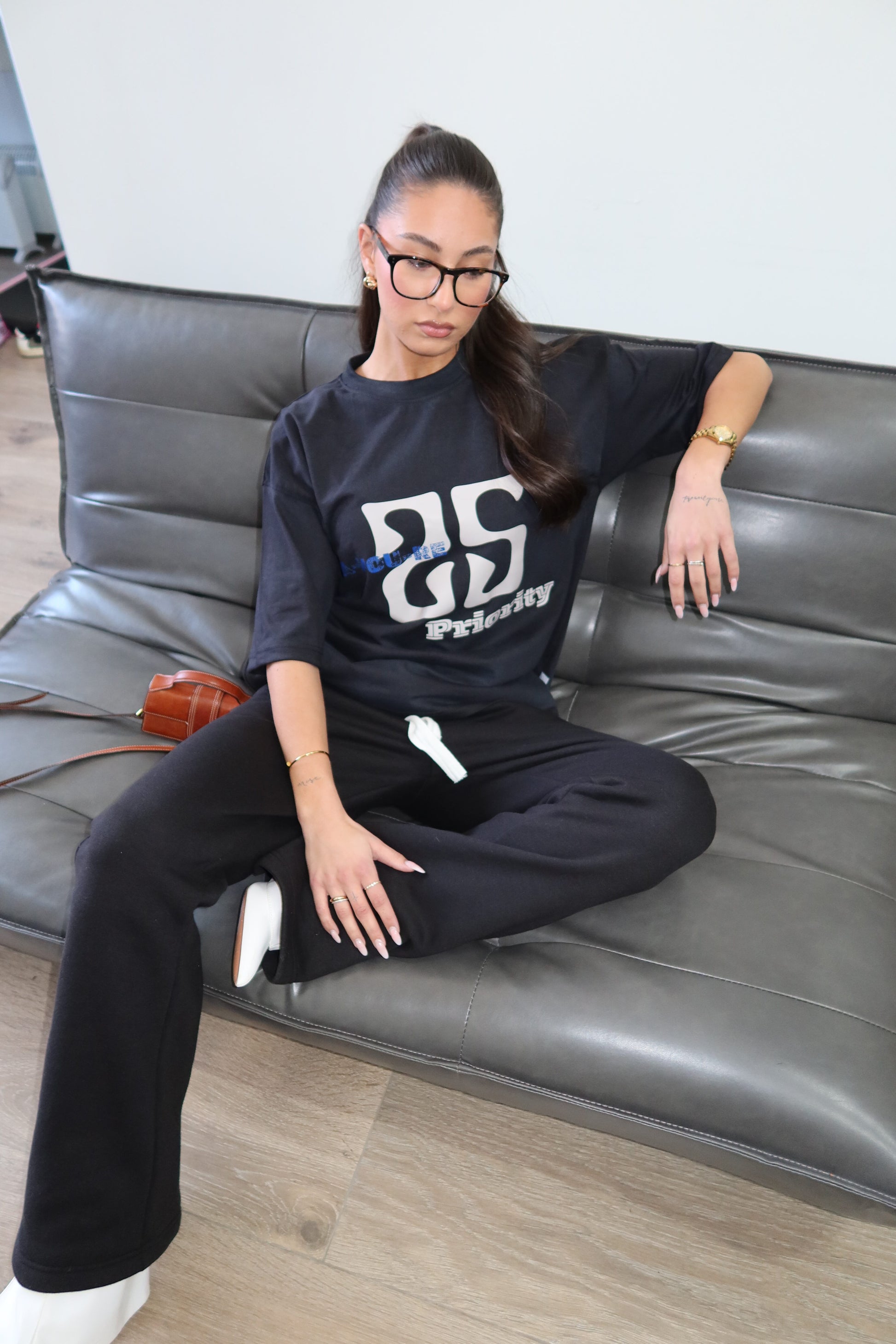 CC 25 AMOURE TEE – WASHED BLACK