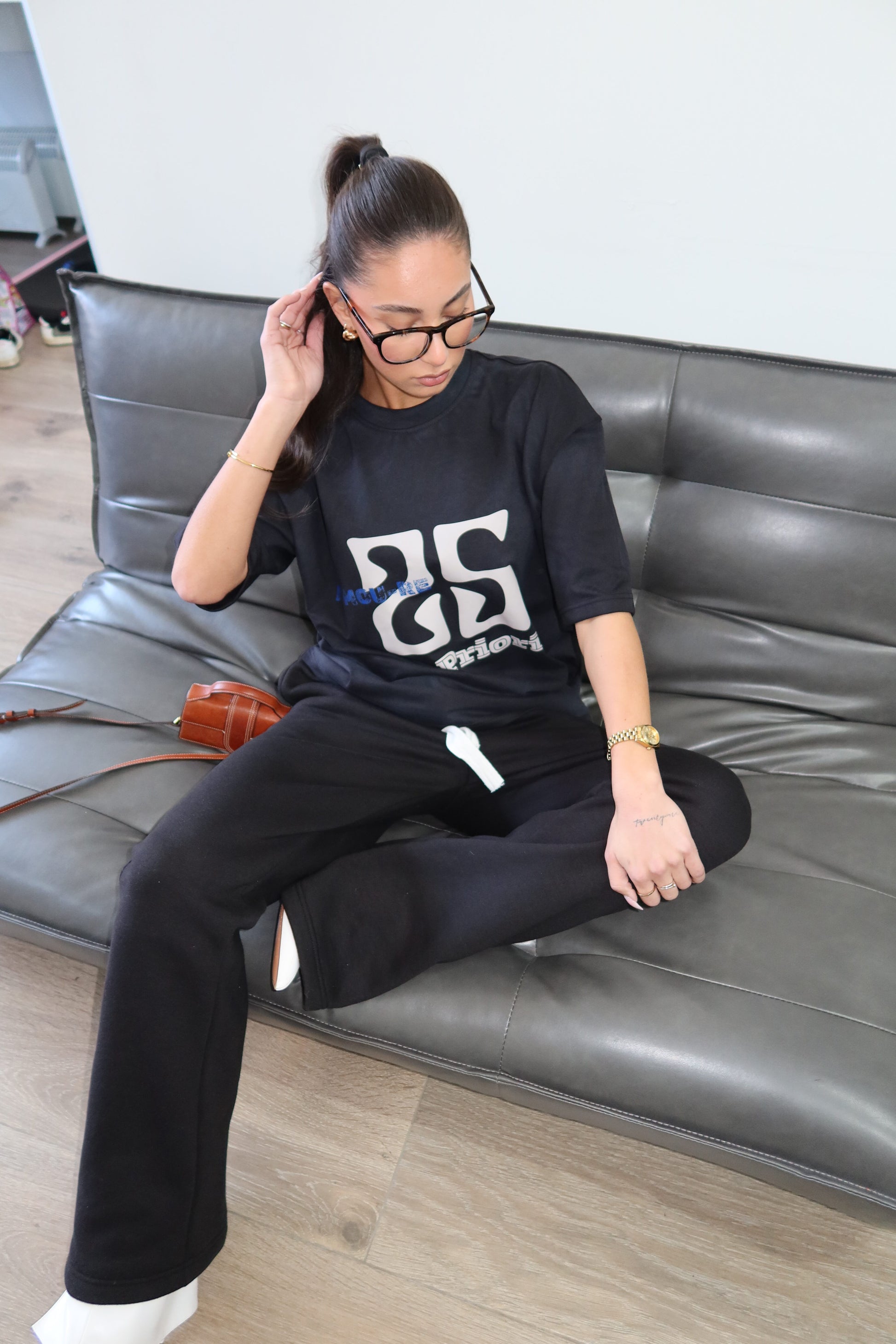 CC 25 AMOURE TEE – WASHED BLACK